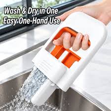 Self-Squeezing Wet & Dry Cleaning Mop for Kitchen, Bathroom, Car & Glass